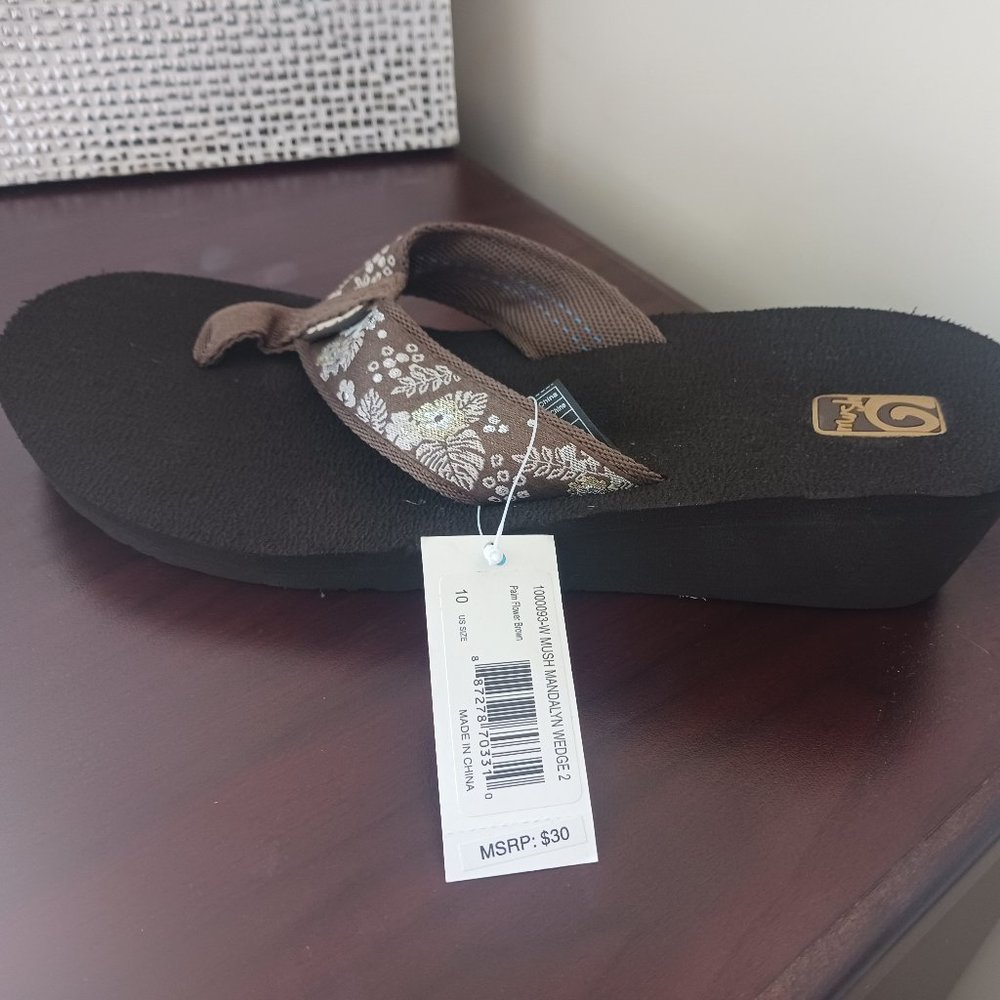 TEVA - Brand New Sandal.